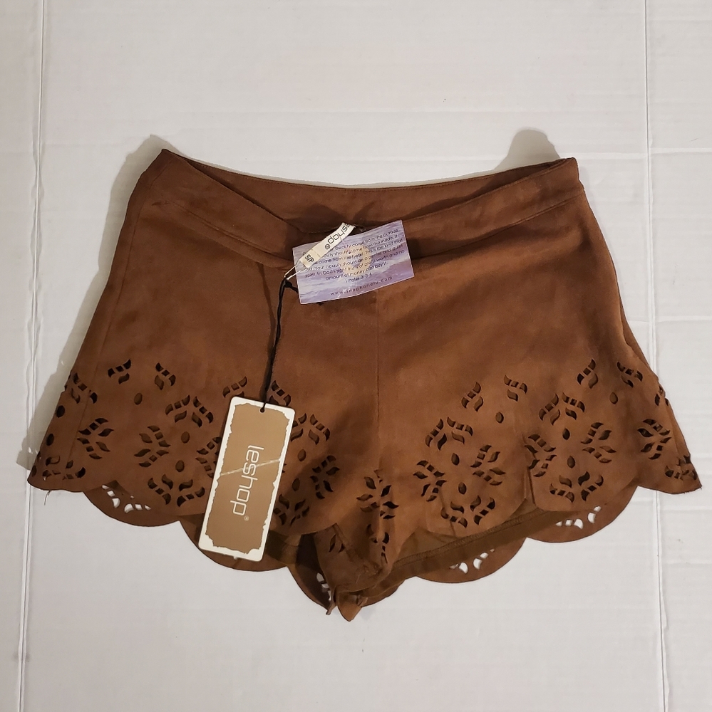 NWT!Leshop Brown Ria Laser Out Scallop Edge Shorts - Picture 9 of 11